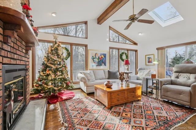 $769,000 | 229 Betsy Ross Drive, Orangeburg, NY 10962