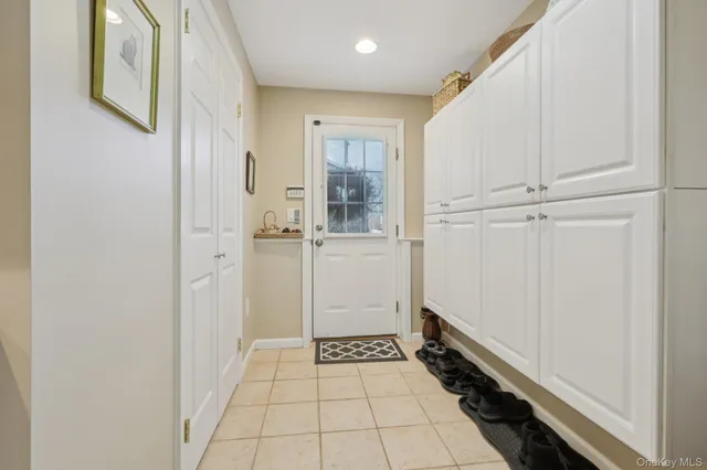 $769,000 | 229 Betsy Ross Drive, Orangeburg, NY 10962