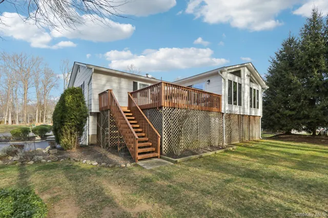 $769,000 | 229 Betsy Ross Drive, Orangeburg, NY 10962