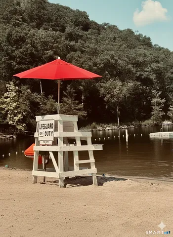 $4,000 | 4 Main Street, Washington, CT 06777