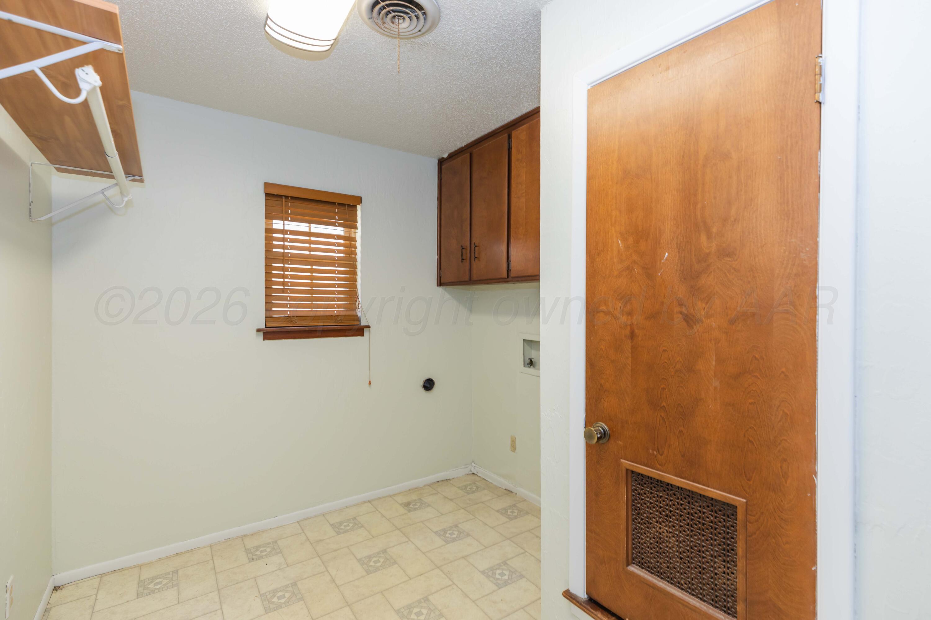 3712 Rutson Drive Amarillo, TX 79109 - Photo 38 of 45 UTILITY VIEW 2