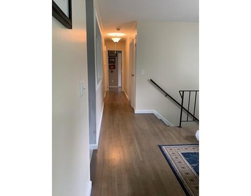 17 Hillside Road Bristol, RI 02809 - Photo 14 of 26 Gallery Image 14
