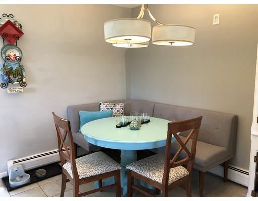 17 Hillside Road Bristol, RI 02809 - Photo 7 of 26 Gallery Image 7