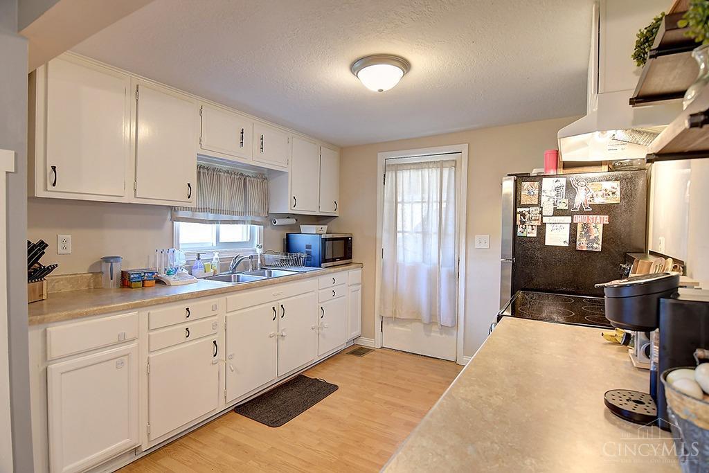 7455 Michael Road Middletown, OH 45042 - Photo 7 of 21 Gallery Image 7