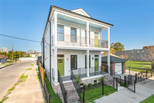 $3,000 | 1937 First Street, New Orleans, LA 70113