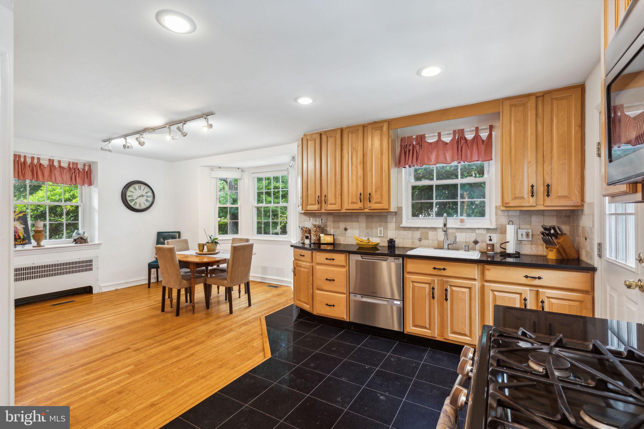 119 Crosshill Road Wynnewood, PA 19096 - Photo 14 of 31 Kitchen