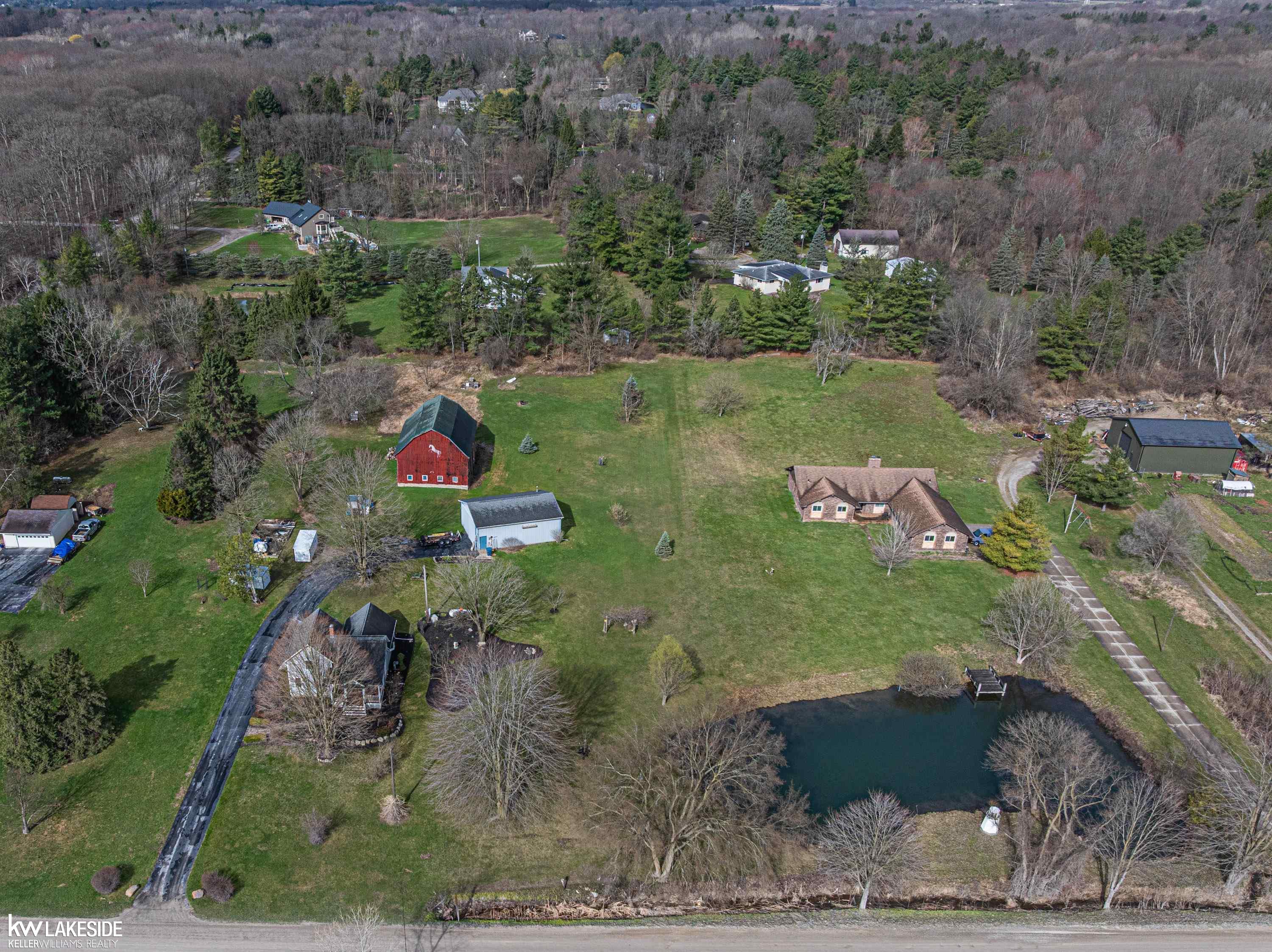 72121 Campground Road Romeo, MI 48065 - Photo 9 of 45 50171809-eacc7baf-8fe2-456b-9860-c43ae9678e92.JPG