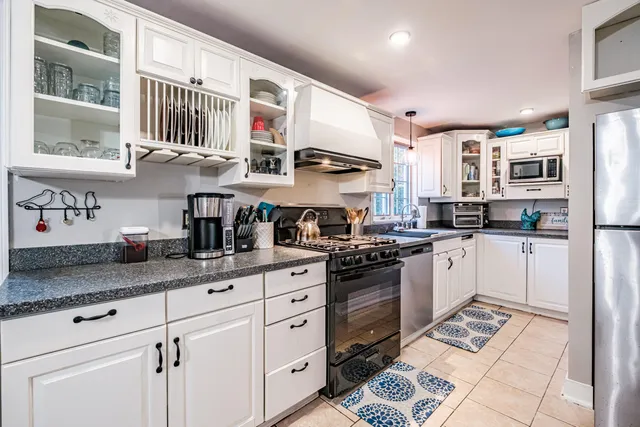 $369,000 | 29 Antler Court, Unit 29, Naples, ME 04055