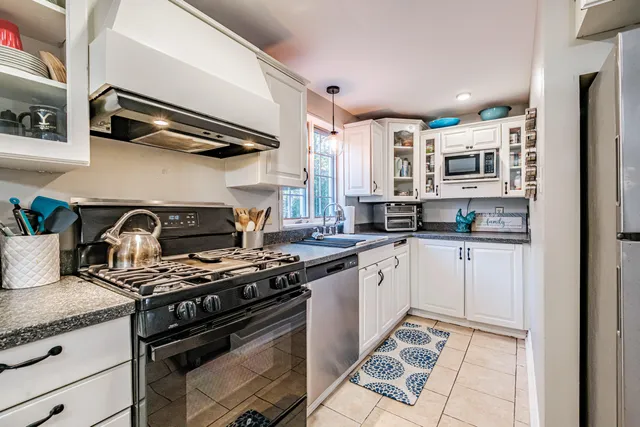 $369,000 | 29 Antler Court, Unit 29, Naples, ME 04055