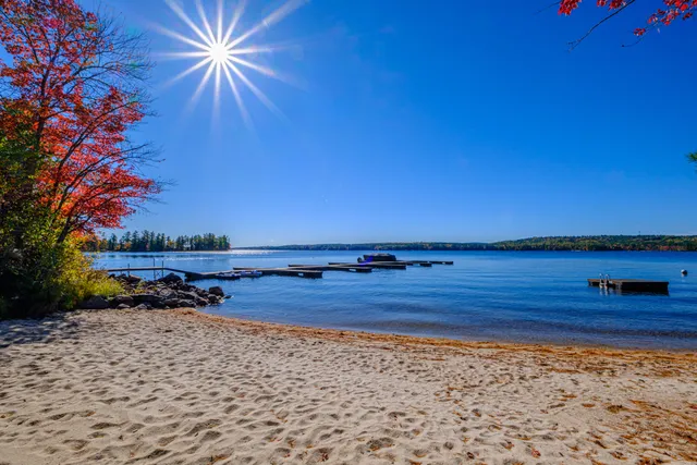 $369,000 | 29 Antler Court, Unit 29, Naples, ME 04055