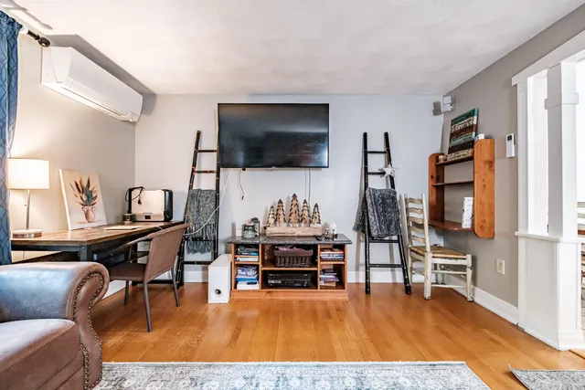 $369,000 | 29 Antler Court, Unit 29, Naples, ME 04055