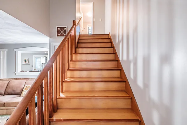 $369,000 | 29 Antler Court, Unit 29, Naples, ME 04055