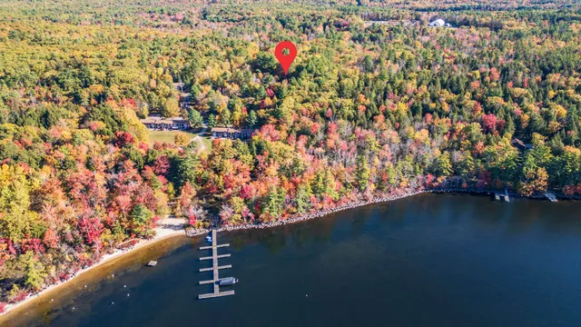 $369,000 | 29 Antler Court, Unit 29, Naples, ME 04055