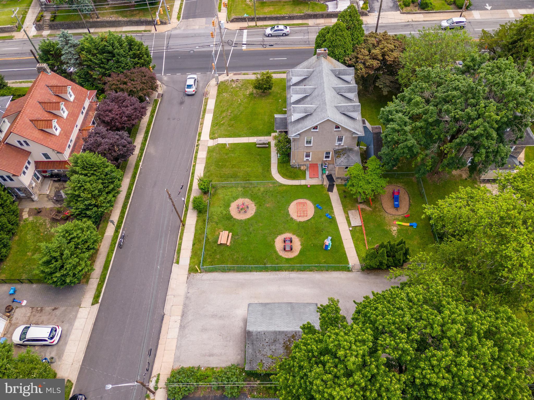 223 East Park Road Havertown, PA 19083 - Photo 19 of 37 an aerial view of a house