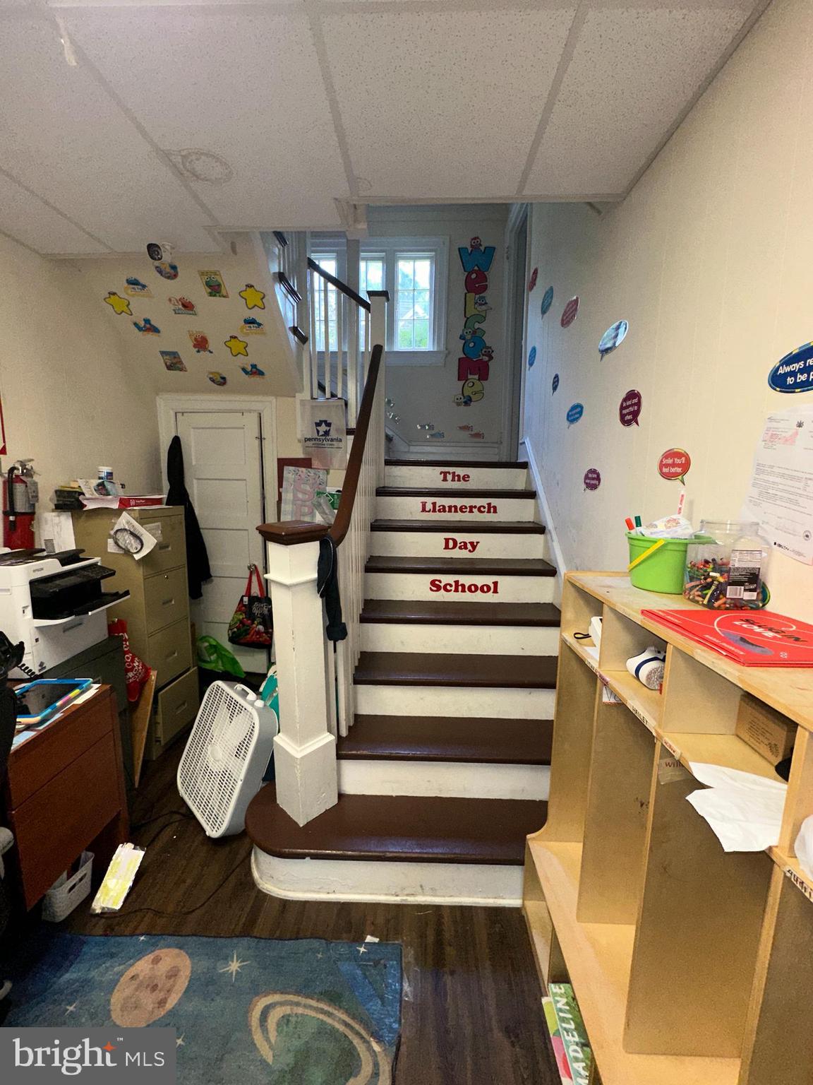 223 East Park Road Havertown, PA 19083 - Photo 27 of 37 a room with toys and wooden floor
