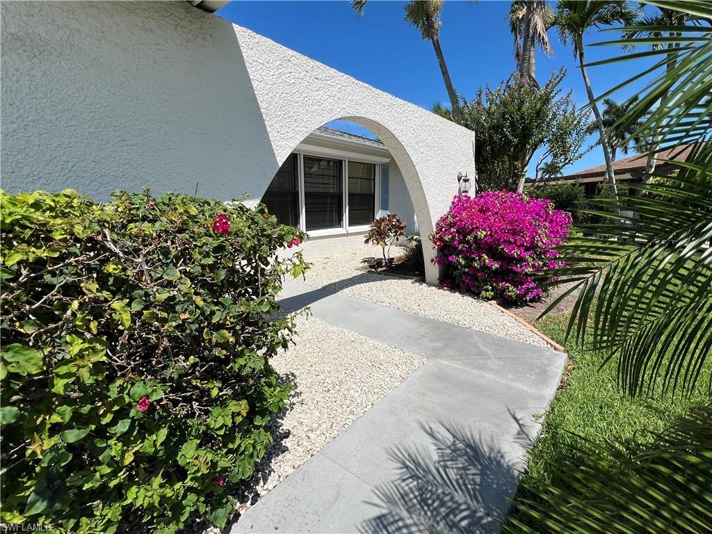 116 Short Court Naples, FL 34112 - Photo 6 of 43 Gallery Image 6