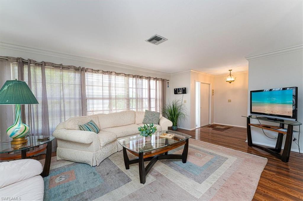116 Short Court Naples, FL 34112 - Photo 7 of 43 Gallery Image 7