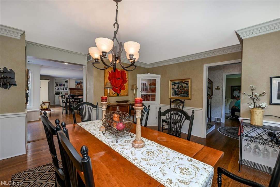 300 Simon Road Hudson, OH 44236 - Photo 15 of 35 Formal Dining Room with Beautiful Dental Molding