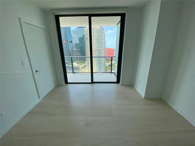 $6,300 | 1300 South Miami Avenue, Unit 2405, Miami, FL 33130