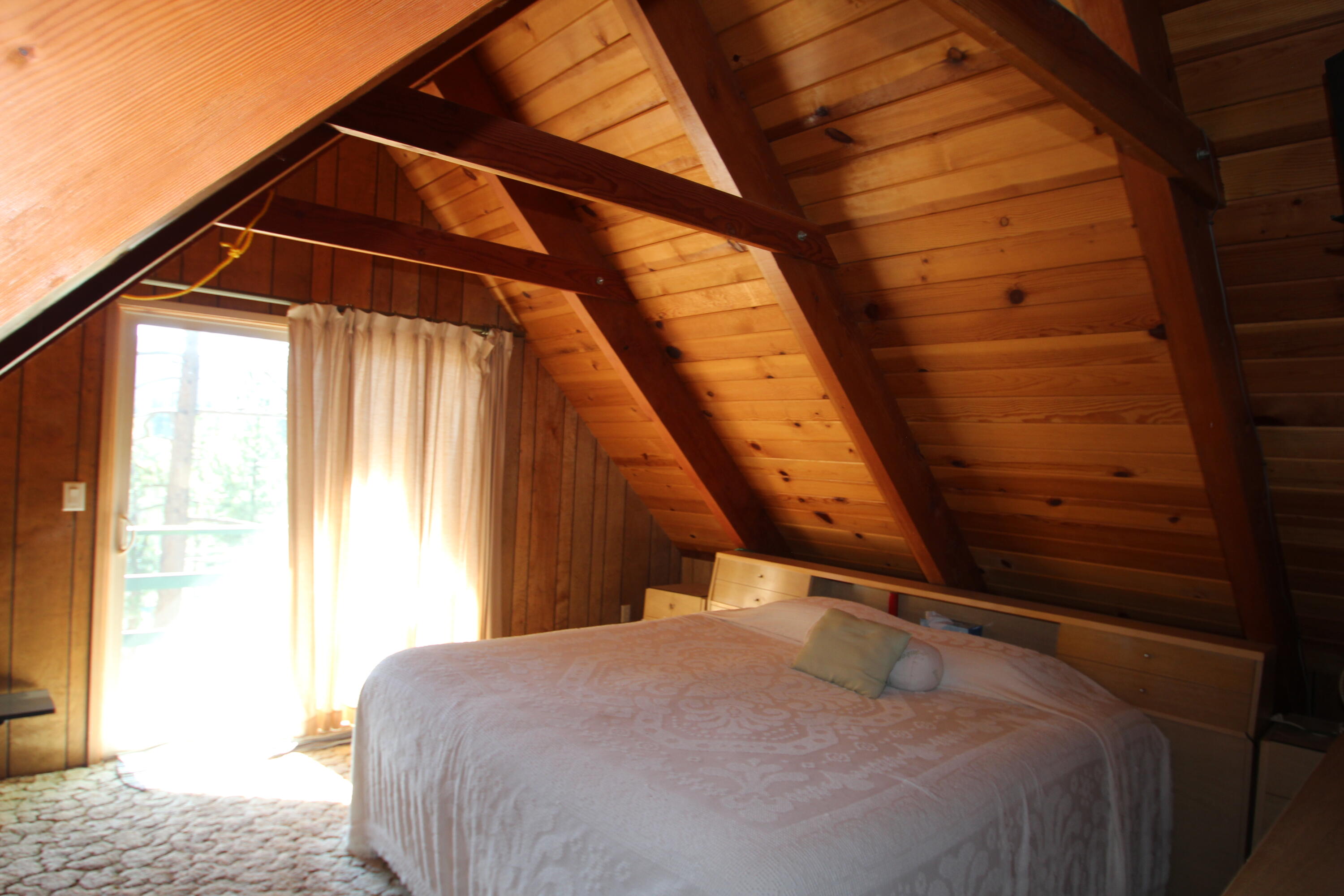 57941 Summit Drive Springville, CA 93265 - Photo 52 of 59 Master bedroom Upstairs