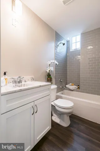 $2,200 | 340 College Avenue, Unit CARRIAGE, Lancaster, PA 17603