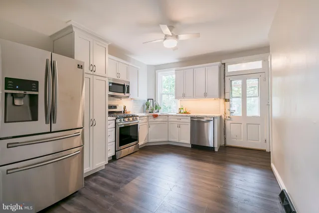 $2,200 | 340 College Avenue, Unit CARRIAGE, Lancaster, PA 17603