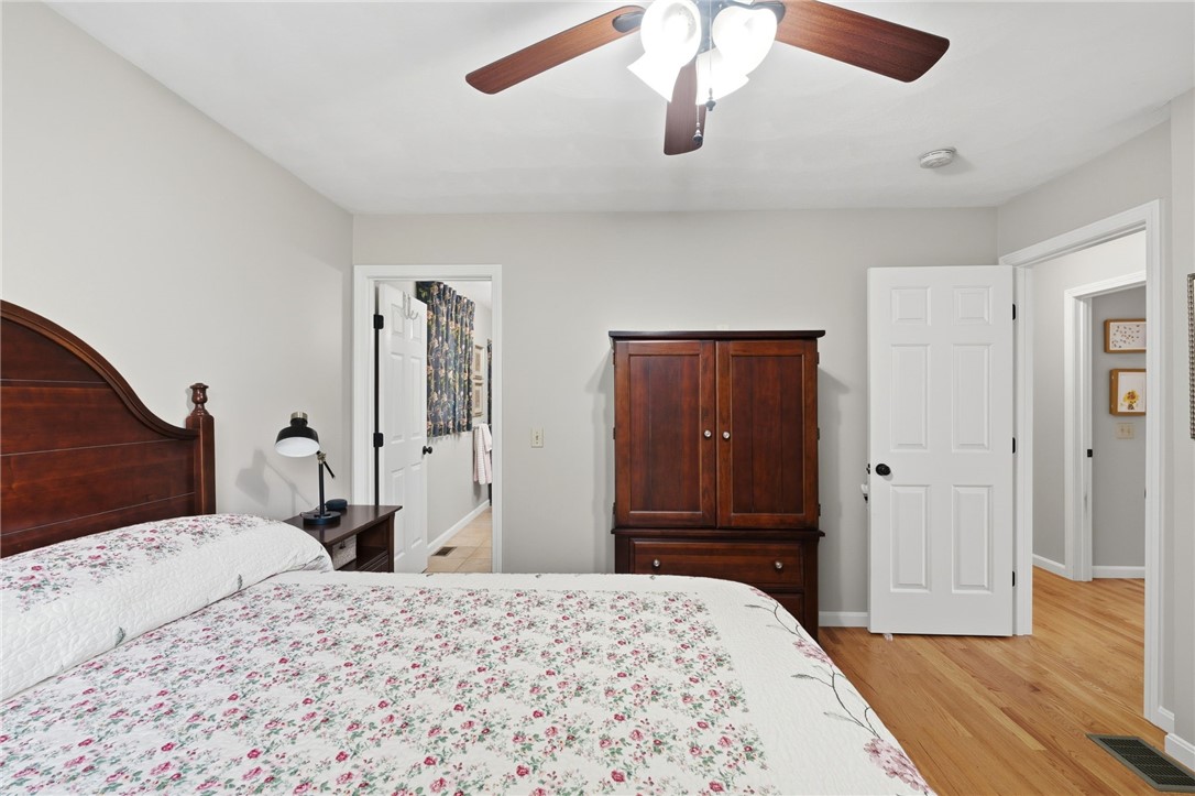 32 Sunny View Court Warwick, RI 02886 - Photo 27 of 44