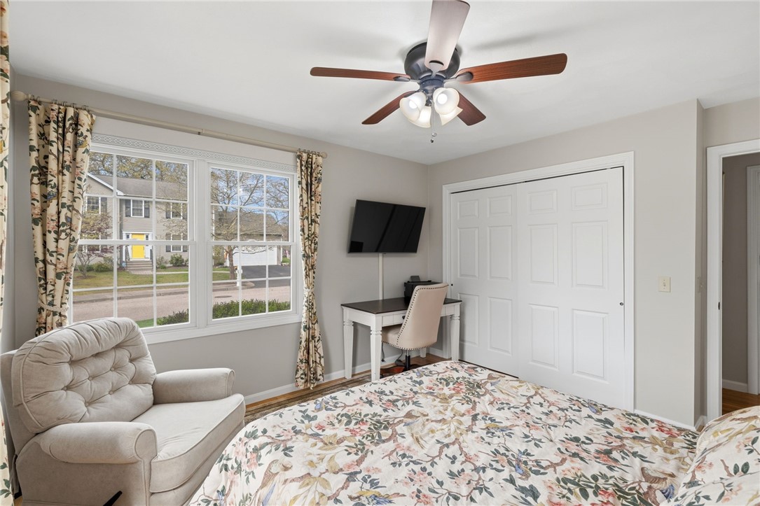 32 Sunny View Court Warwick, RI 02886 - Photo 30 of 44