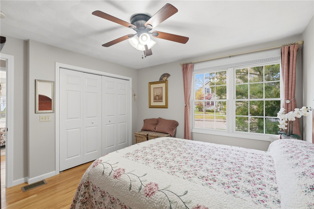 32 Sunny View Court Warwick, RI 02886 - Photo 34 of 44
