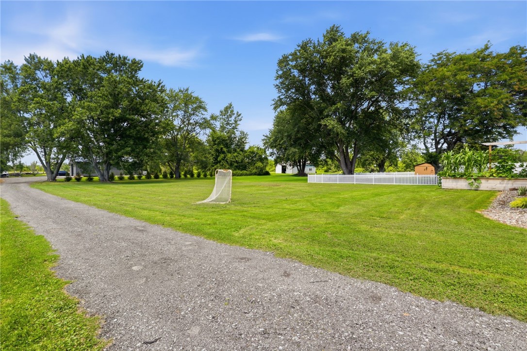 1097 Manitou Road Parma, NY 14468 - Photo 37 of 49 Gallery Image 37