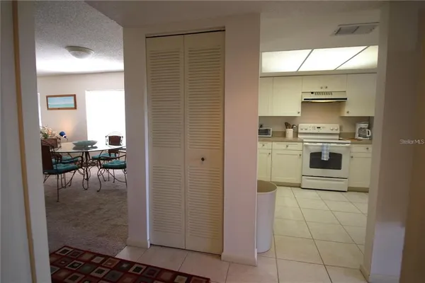 a view of walk in closet