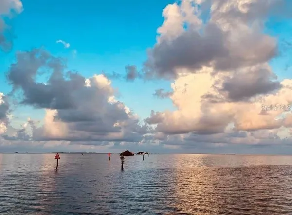 $2,100 | 1806 Mariner Drive, Unit 214, Tarpon Springs, FL 34689