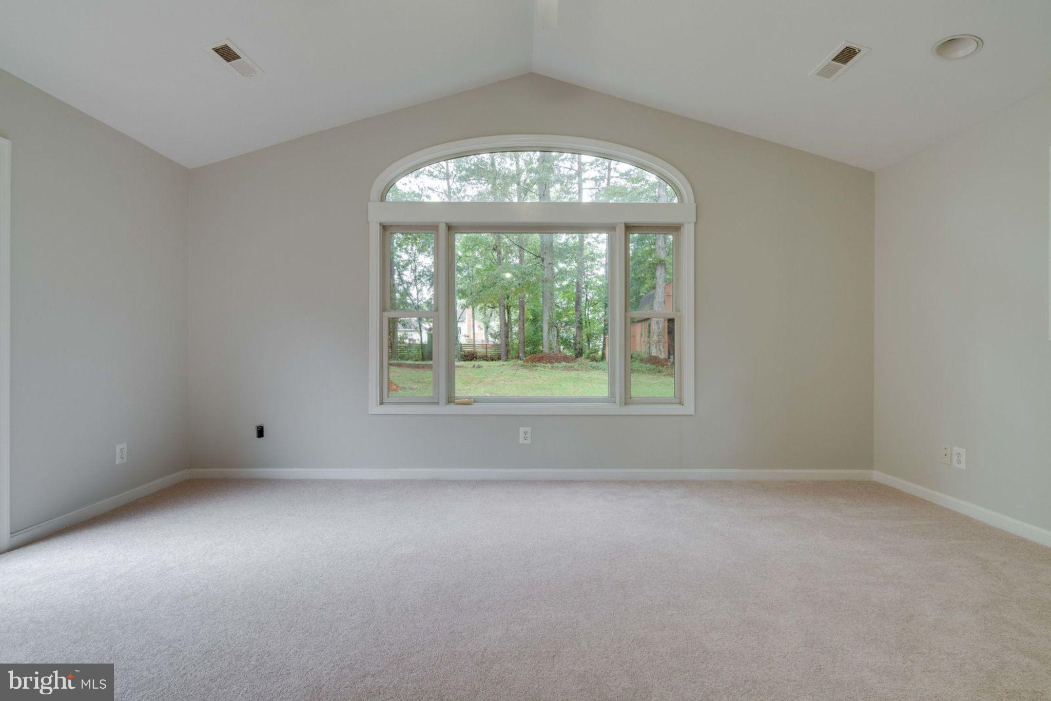 6912 Ben Franklin Road Springfield, VA 22150 - Photo 20 of 30 Bedroom (Master)