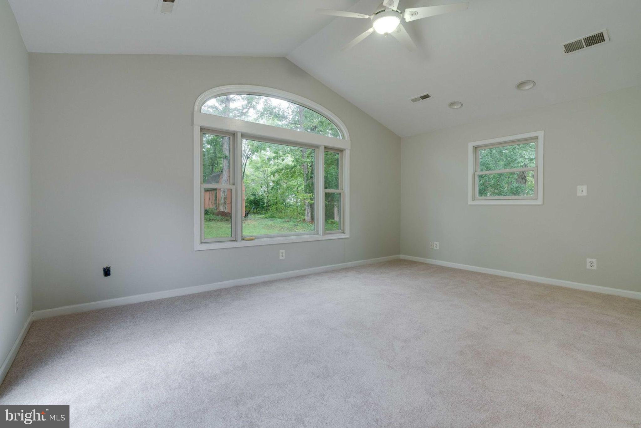 6912 Ben Franklin Road Springfield, VA 22150 - Photo 22 of 30 Bedroom (Master)