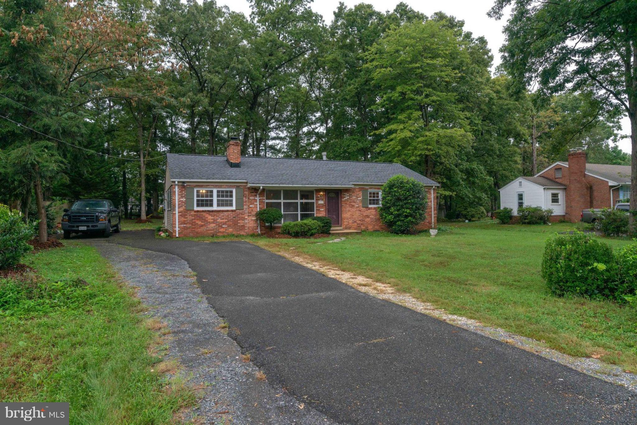 6912 Ben Franklin Road Springfield, VA 22150 - Photo 30 of 30 Exterior (Front)