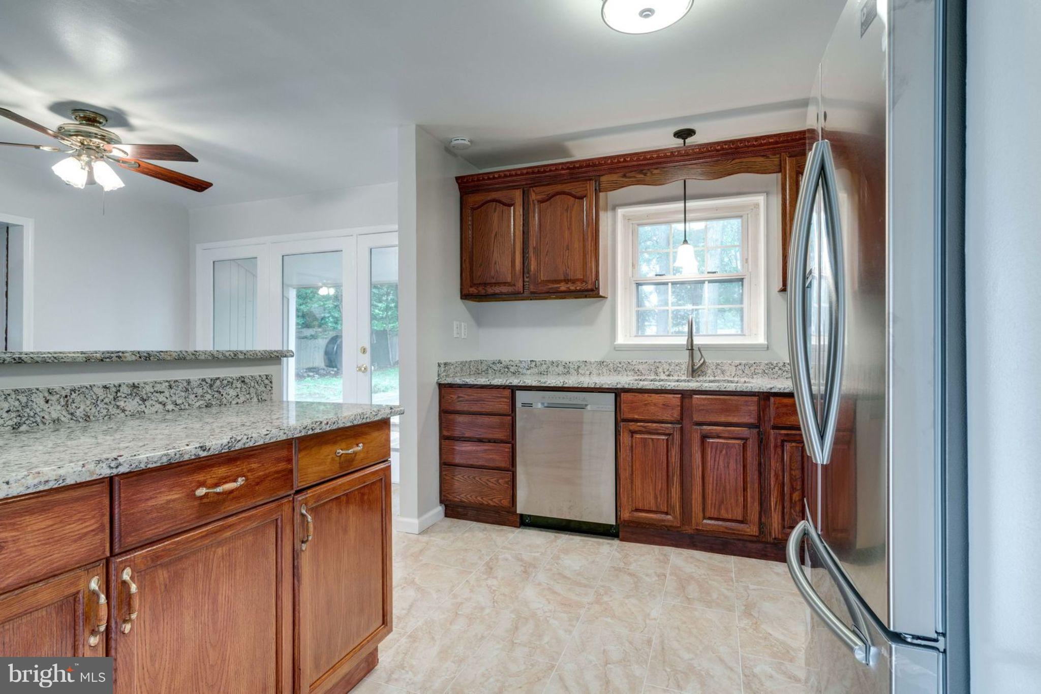 6912 Ben Franklin Road Springfield, VA 22150 - Photo 8 of 30 Kitchen