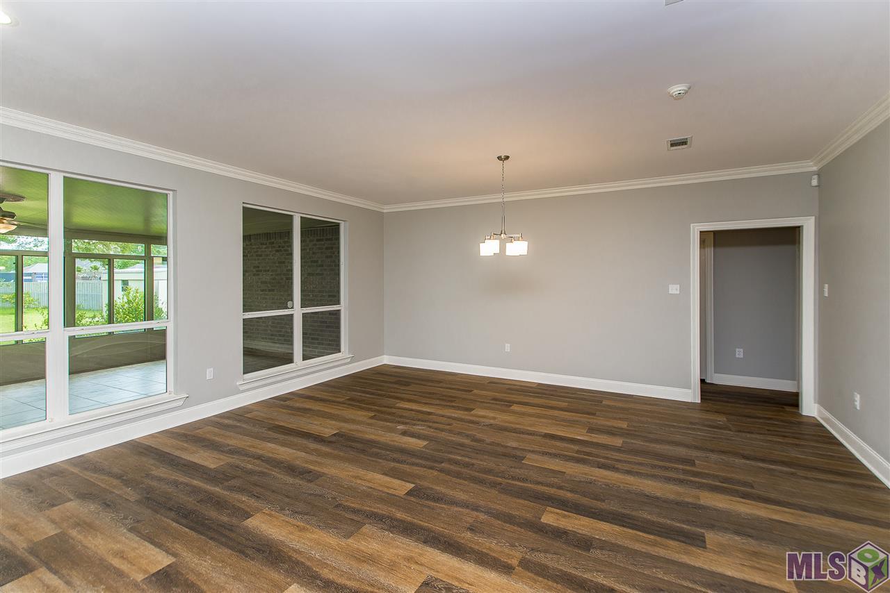 31486 Old River Road Denham Springs, LA 70726 - Photo 13 of 39 Gallery Image 13