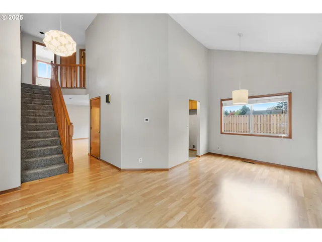 $415,000 | 1212 Southwest Edgefield Avenue, Troutdale, OR 97060