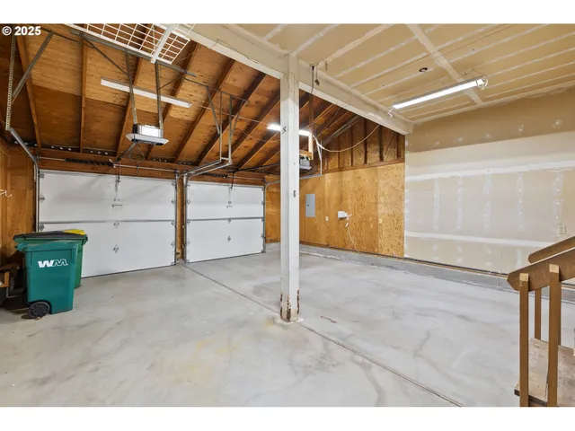 $415,000 | 1212 Southwest Edgefield Avenue, Troutdale, OR 97060