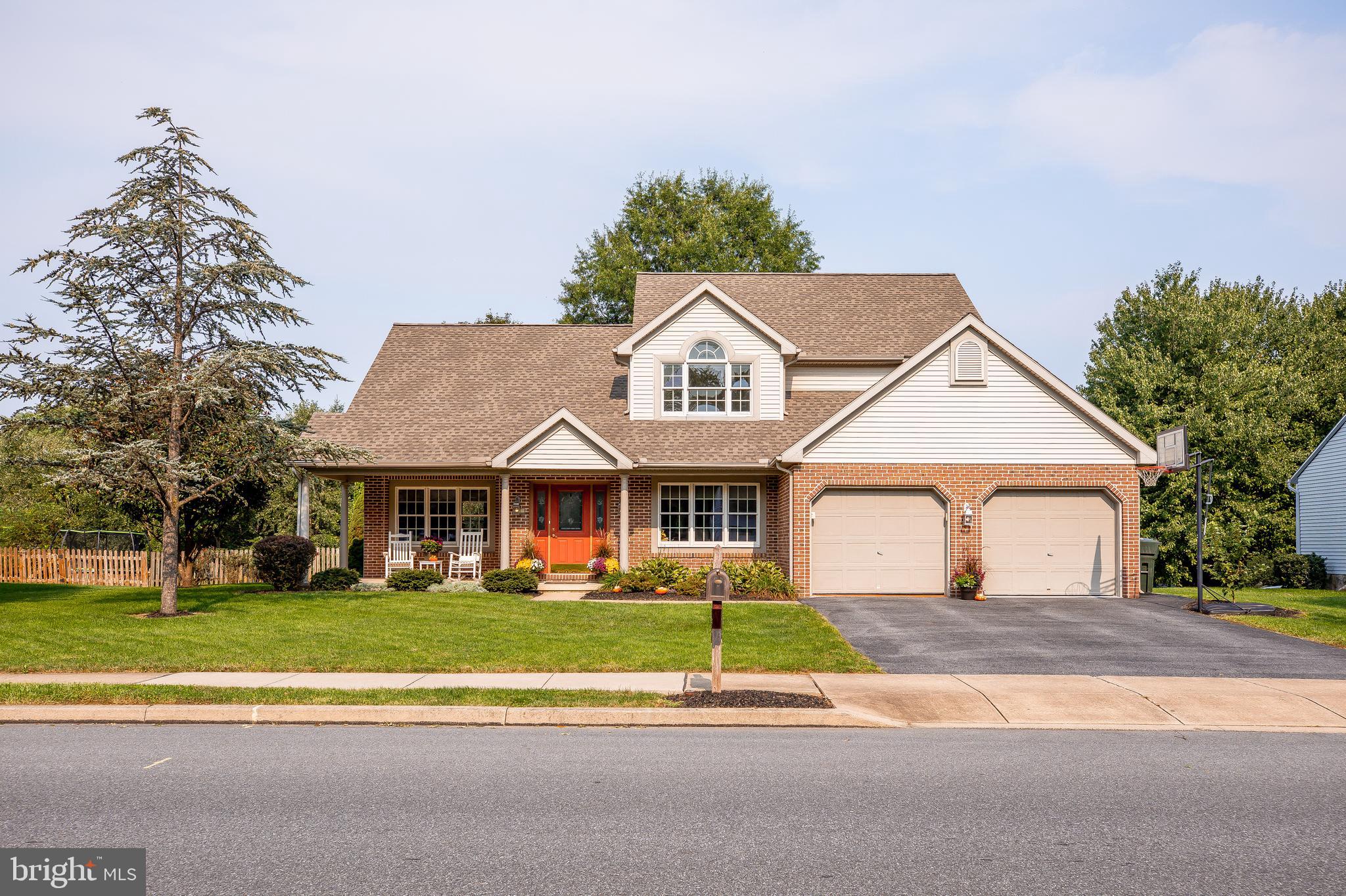 209 East 6th Street Lititz, PA 17543 - Photo 2 of 54