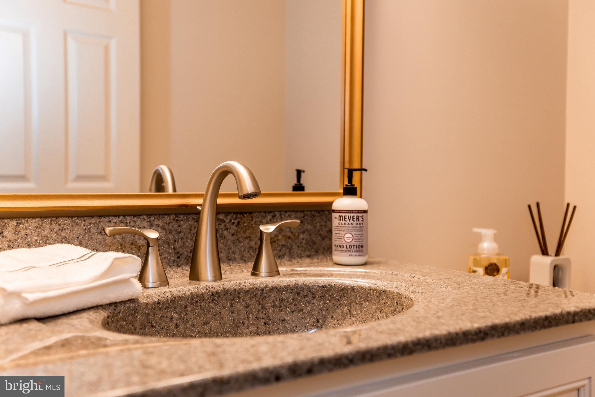 209 East 6th Street Lititz, PA 17543 - Photo 30 of 54
