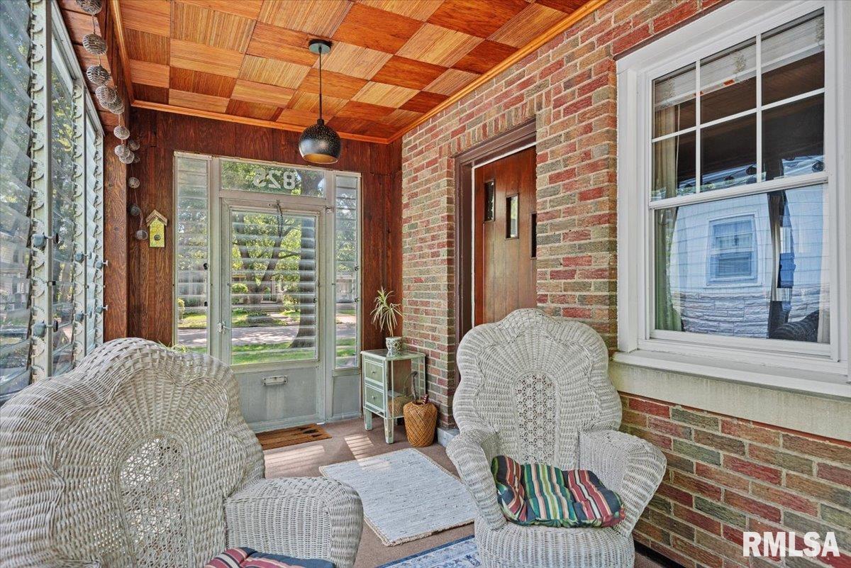 825 South Walnut Street Springfield, IL 62704 - Photo 5 of 34