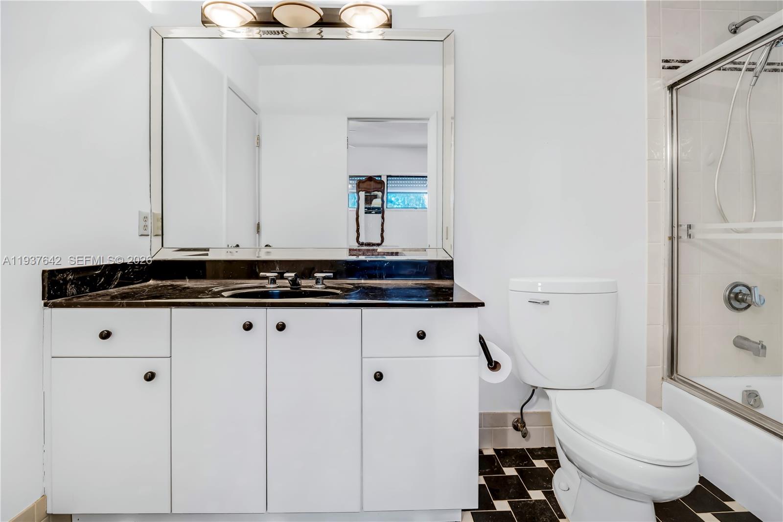 14311 Stirling Road Southwest Ranches, FL 33330 - Photo 22 of 44