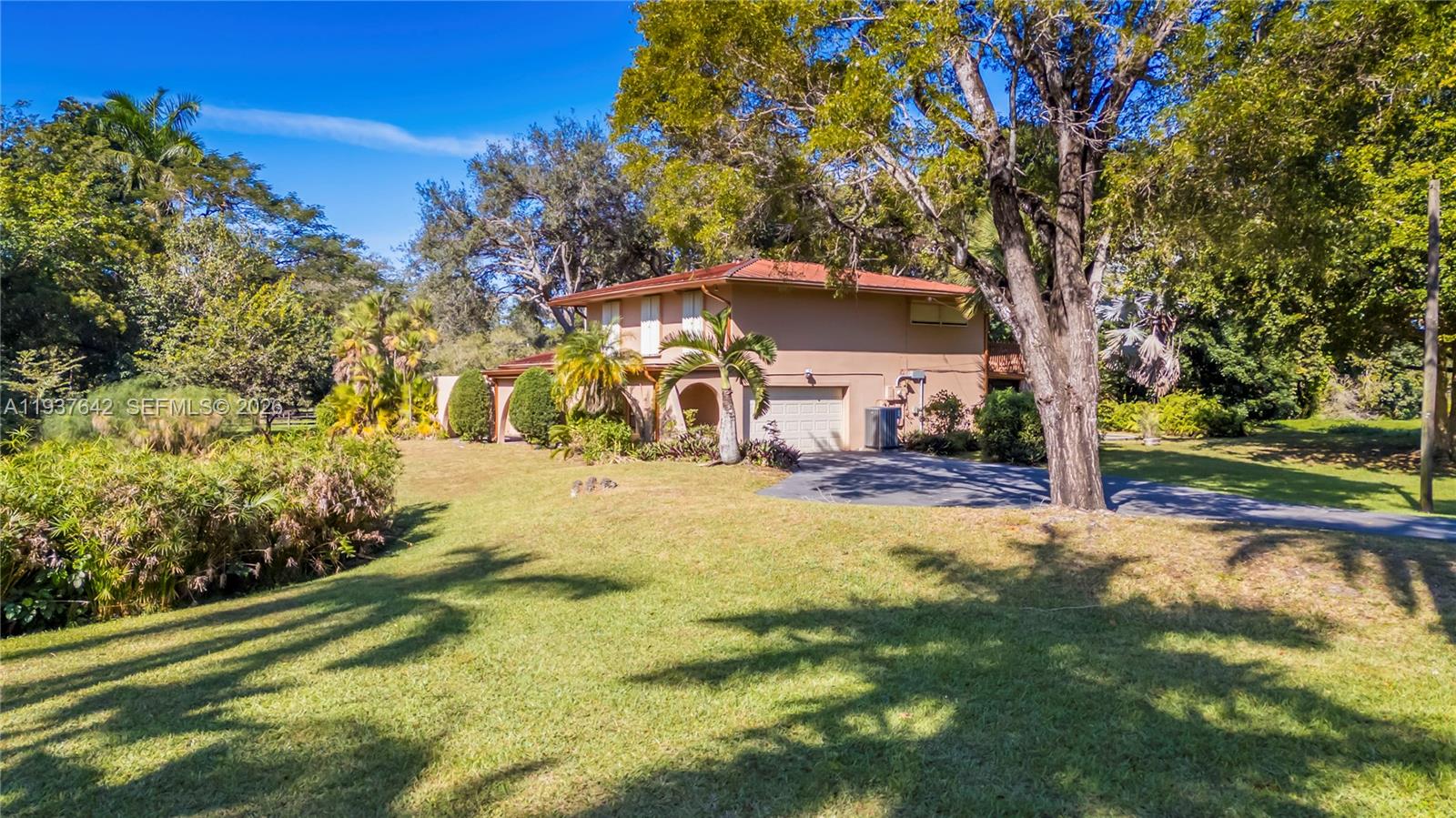 14311 Stirling Road Southwest Ranches, FL 33330 - Photo 36 of 44