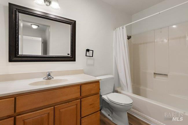 900 Southampton Road, Unit 129 Benicia, CA 94510 - Photo 13 of 40