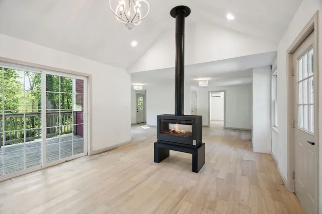 $599,500 | 18 Chestnut Hill Road, Millville, MA 01529