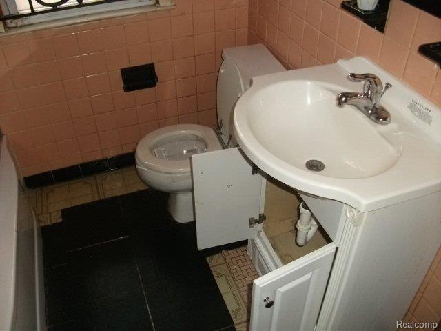 20034 Ryan Road Detroit, MI 48234 - Photo 10 of 18 DSCF9766.jpg