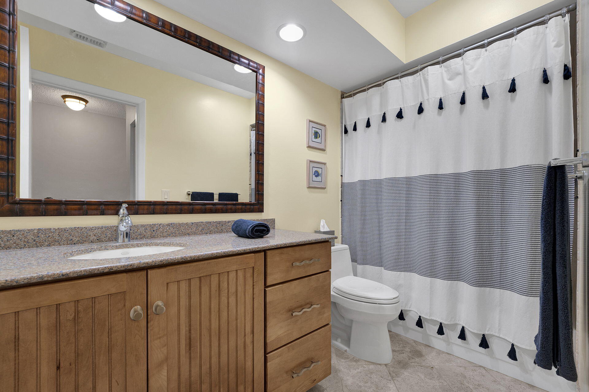 8583 Shawe Way Boca Raton, FL 33433 - Photo 30 of 45 Bathroom 2