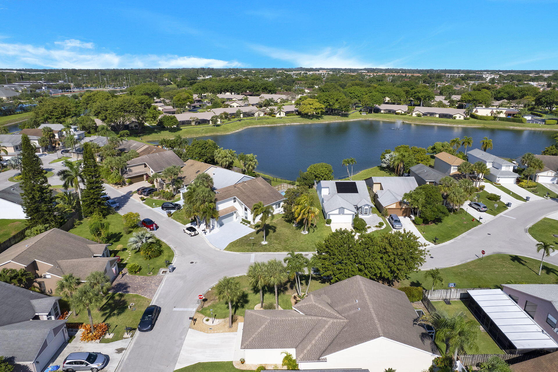 8583 Shawe Way Boca Raton, FL 33433 - Photo 43 of 45 Amazing location