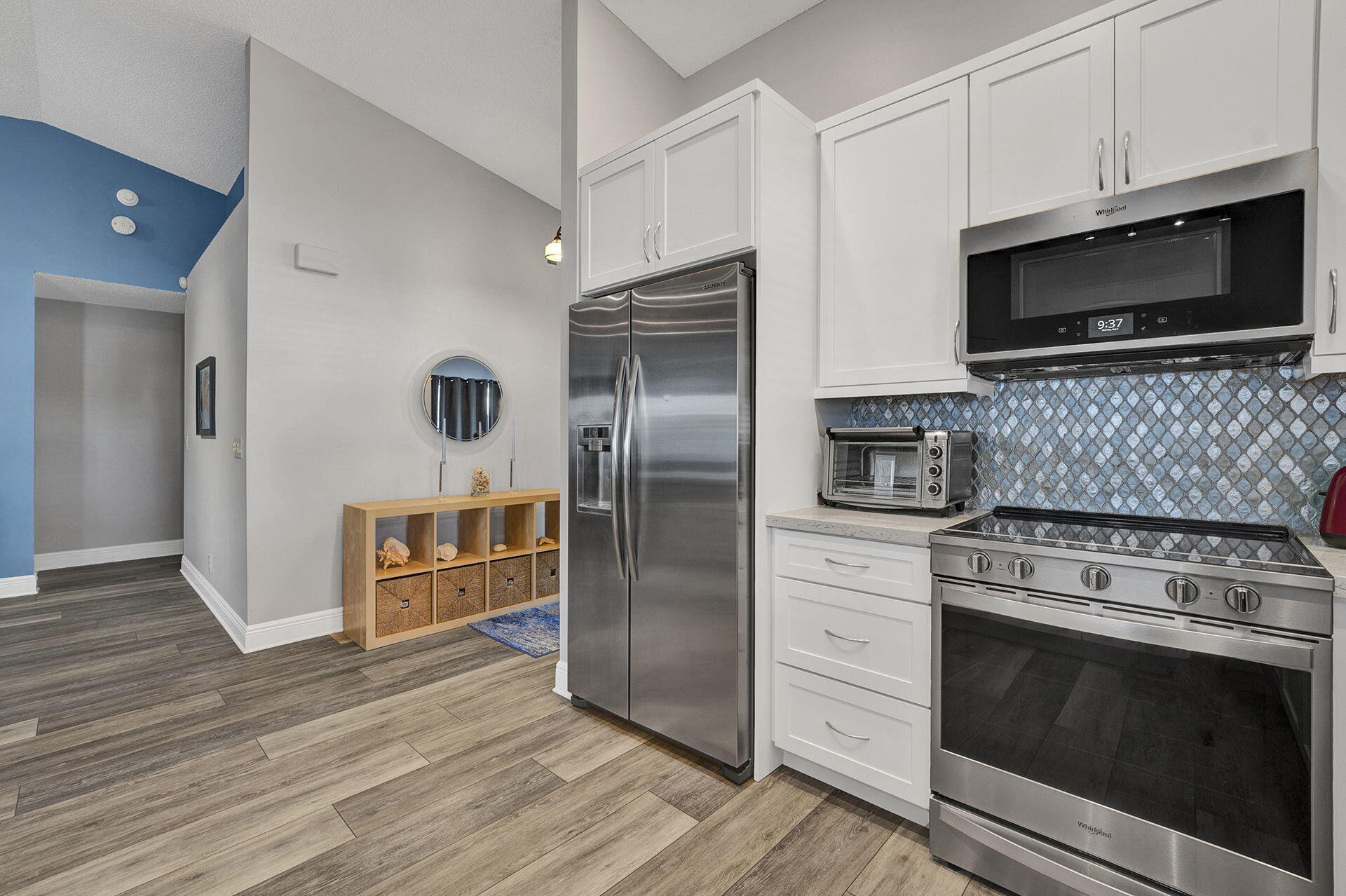 8583 Shawe Way Boca Raton, FL 33433 - Photo 10 of 45 Kitchen